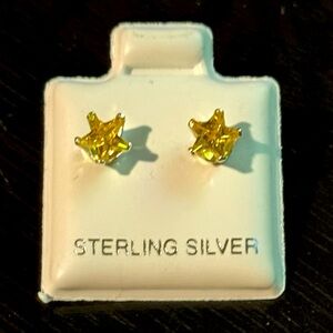 🌟 NWOT! Sterling Silver Yellow Stars Stud Earrings